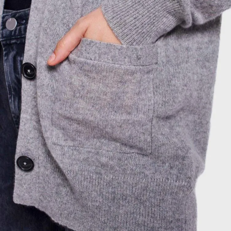 Essential Cashmere Oversized Boyfriend Cardigan (Heather Grey)