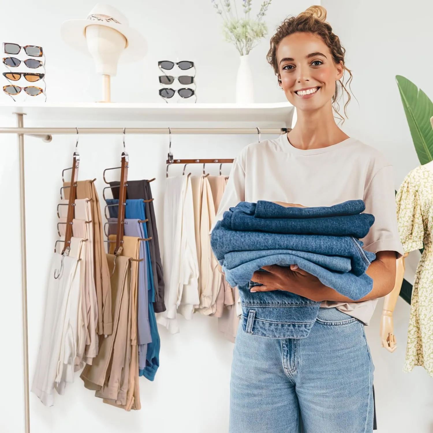 HOUSE DAY Pants Hangers Space Saving, Wood Jean Hangers for Closet 2 pack