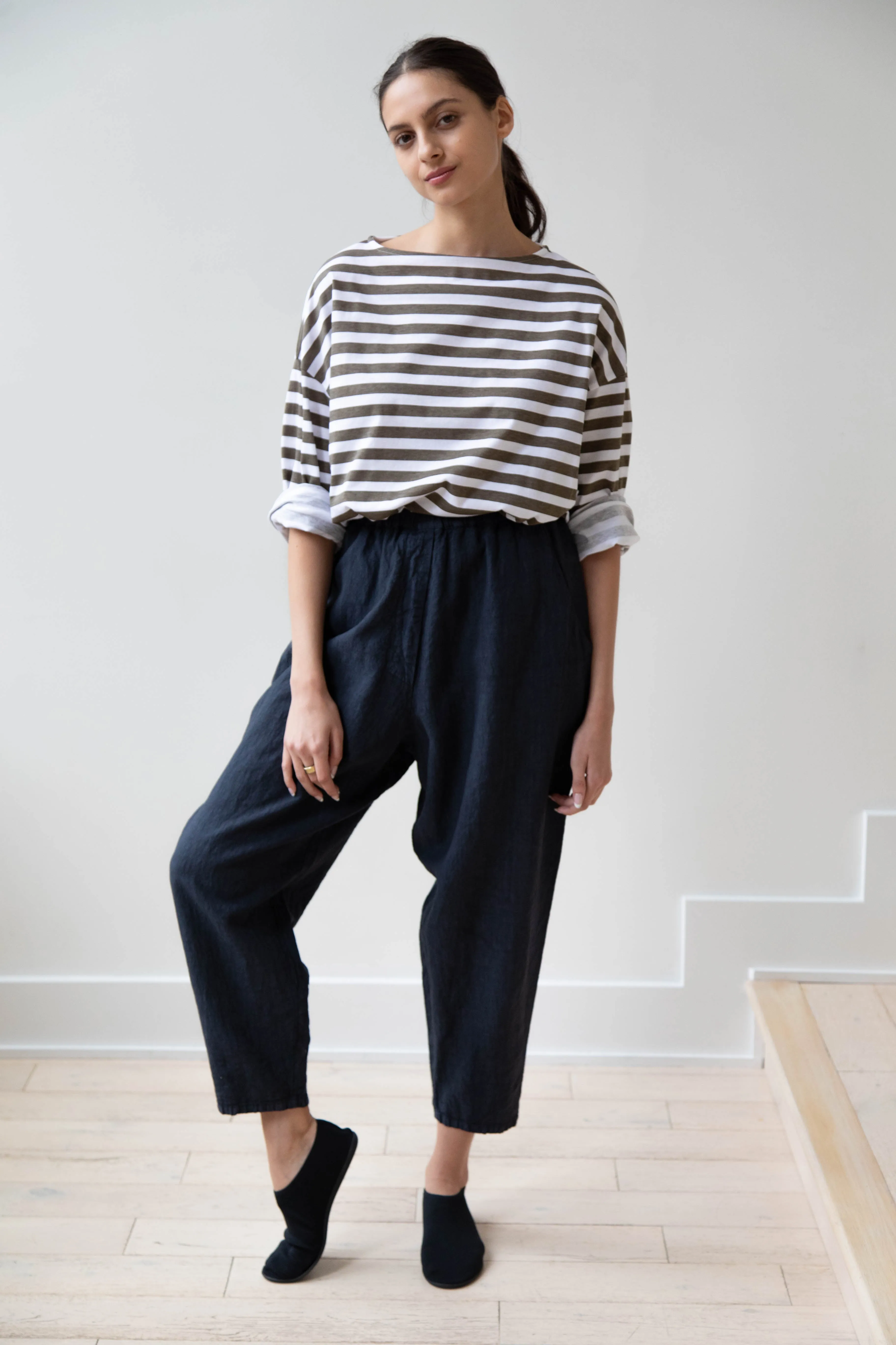 Manuelle Guibal | Worker Pant in Dark Denim Blue Linen