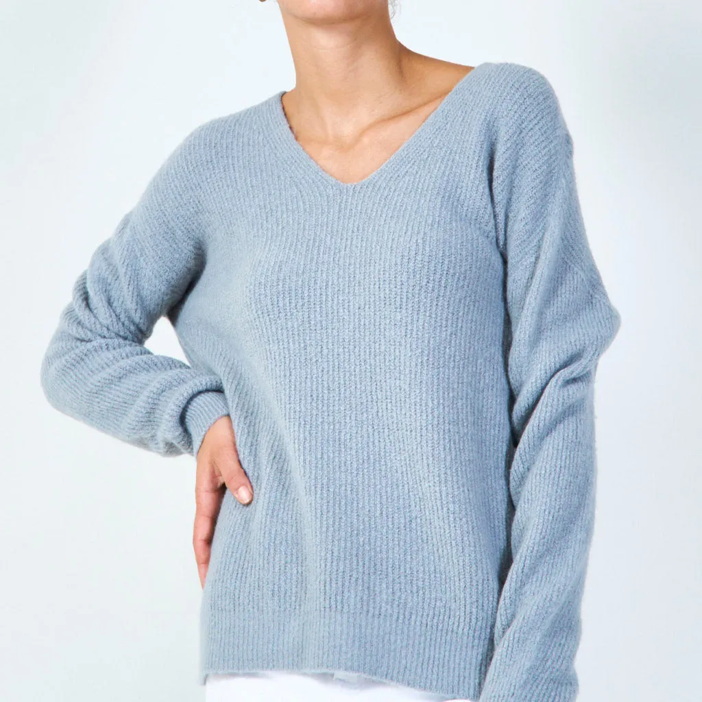 Ribbed v-neck sweater wholesale